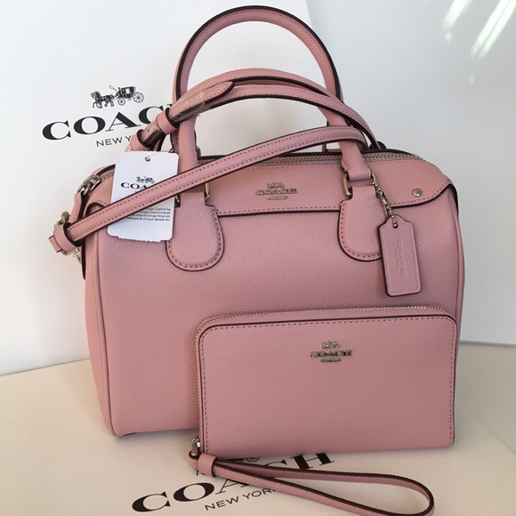 Coach Handbags - 🌸🌸coach Bennett bag only🌸crossbody/Satchel